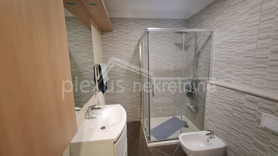 Apartment&comma; 93 m2&comma; For Rent&comma; Split - Split 3