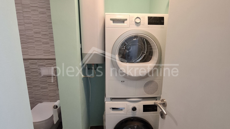 Apartment&comma; 93 m2&comma; For Rent&comma; Split - Split 3