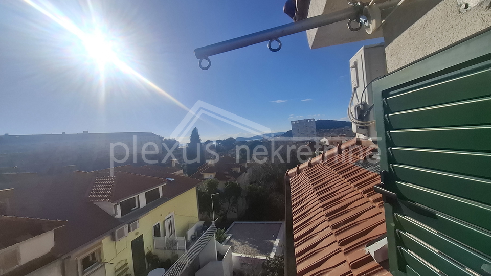 Apartment&comma; 64 m2&comma; For Sale&comma; Split - Manu&scaron;
