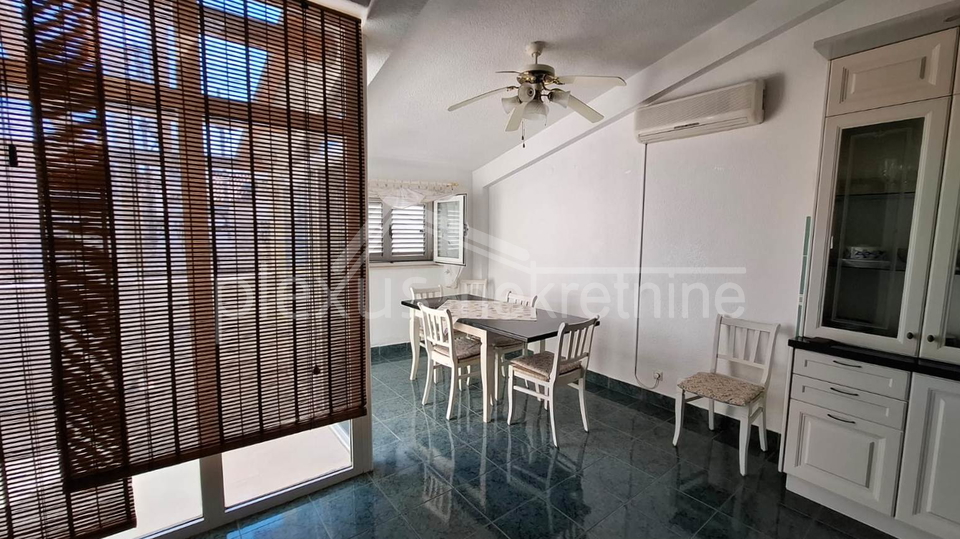 Appartamento, 198 m2, Vendita, Trogir