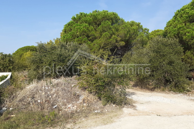 Land, 1700 m2, For Sale, Okrug - Okrug Gornji