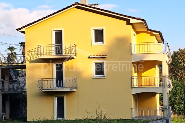 House, 581 m2, For Sale, Opatija - Pobri