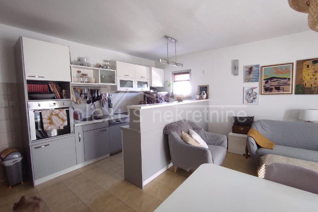 Apartment, 80 m2, For Sale, Kaštel Stari