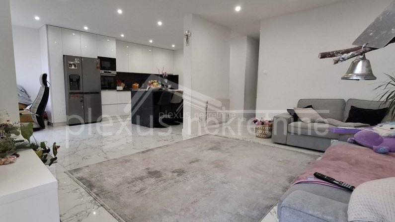 Appartamento, 96 m2, Vendita, Split - Mertojak