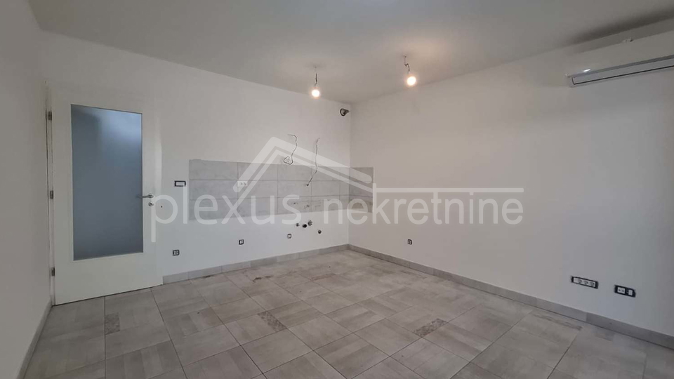 Apartment&comma; 50 m2&comma; For Sale&comma; Solin - Donja Strana