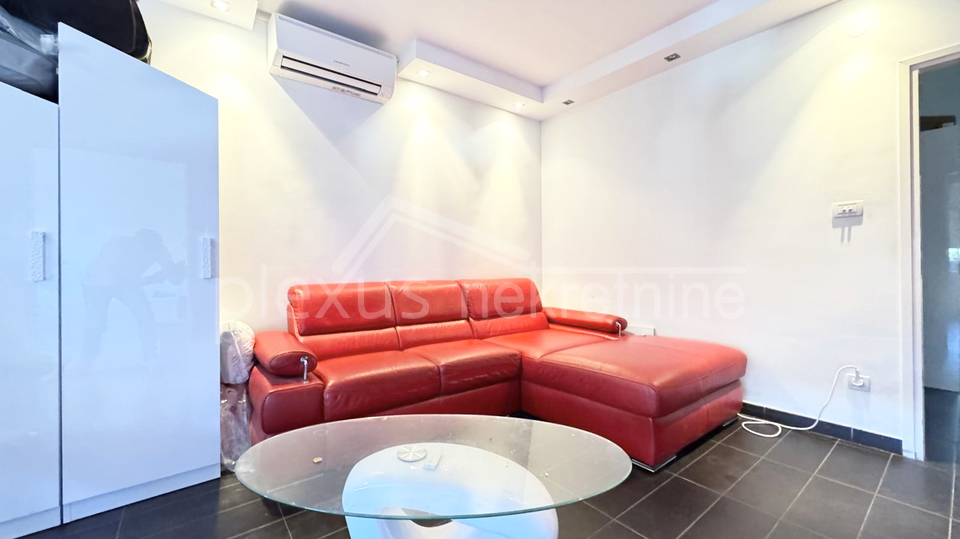 Wohnung, 64 m2, Verkauf, Split - Dobri