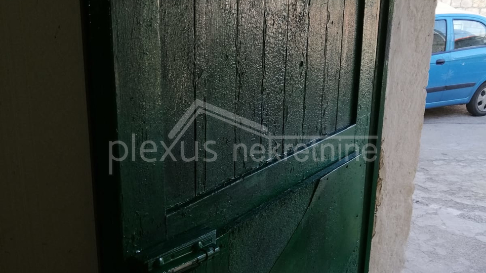 House, 120 m2, For Sale, Solin - Mezanovci