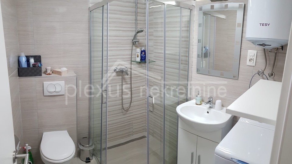 Apartment, 57 m2, For Sale, Bol