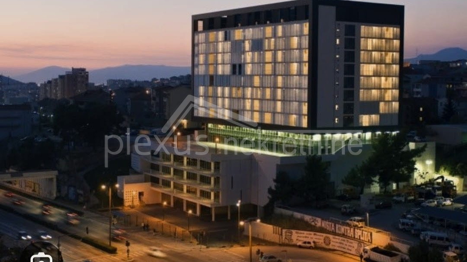 Commercial Property&comma; 57 m2&comma; For Rent&comma; Split - Mertojak