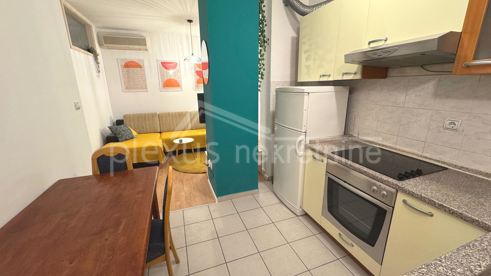 Appartamento&comma; 36 m2&comma; Vendita&comma; Split - Plokite