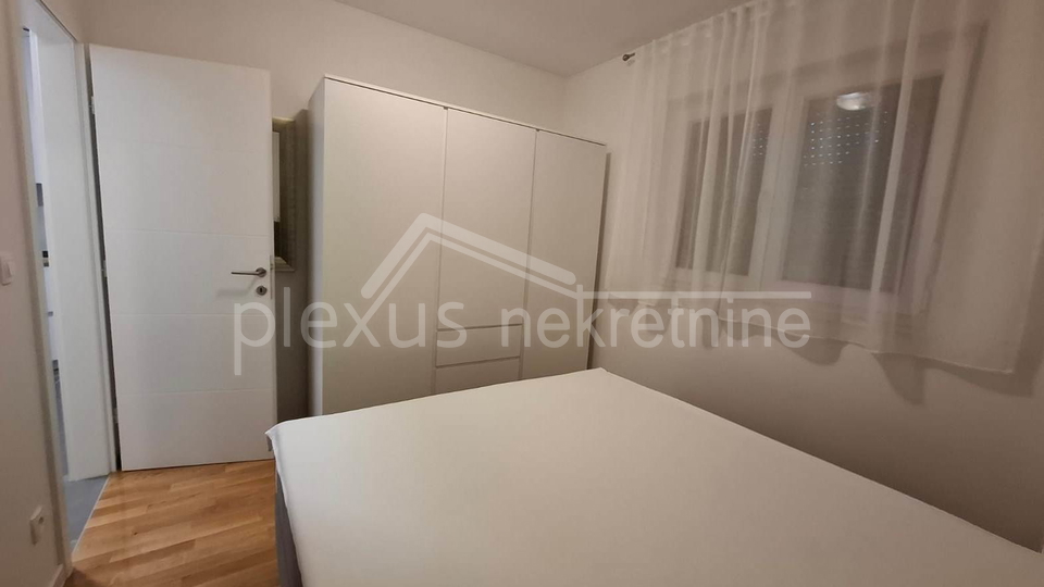 Apartment, 26 m2, For Rent, Split - Neslanovac
