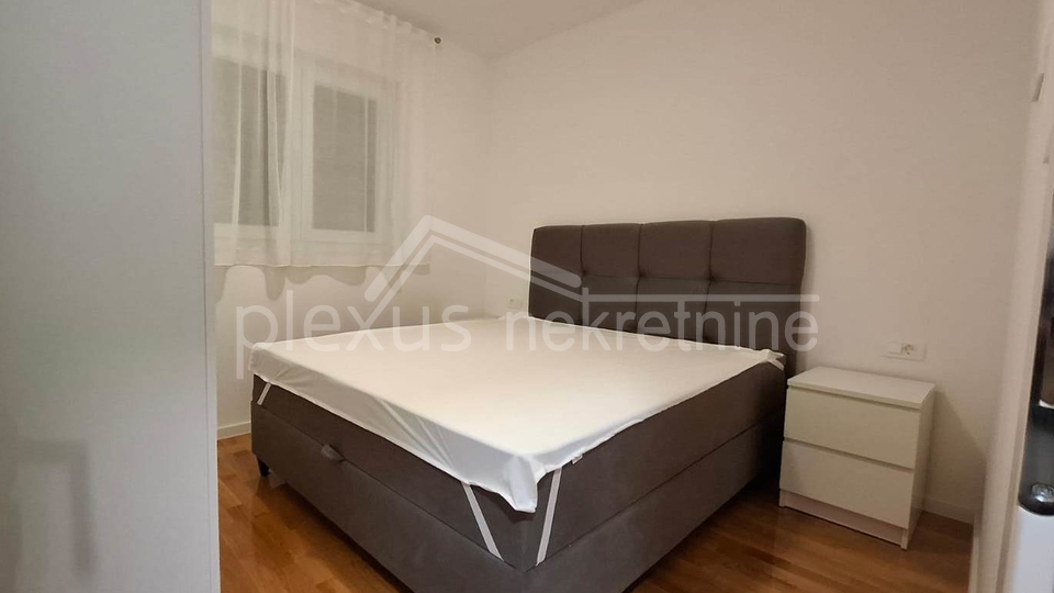 Apartment, 26 m2, For Rent, Split - Neslanovac