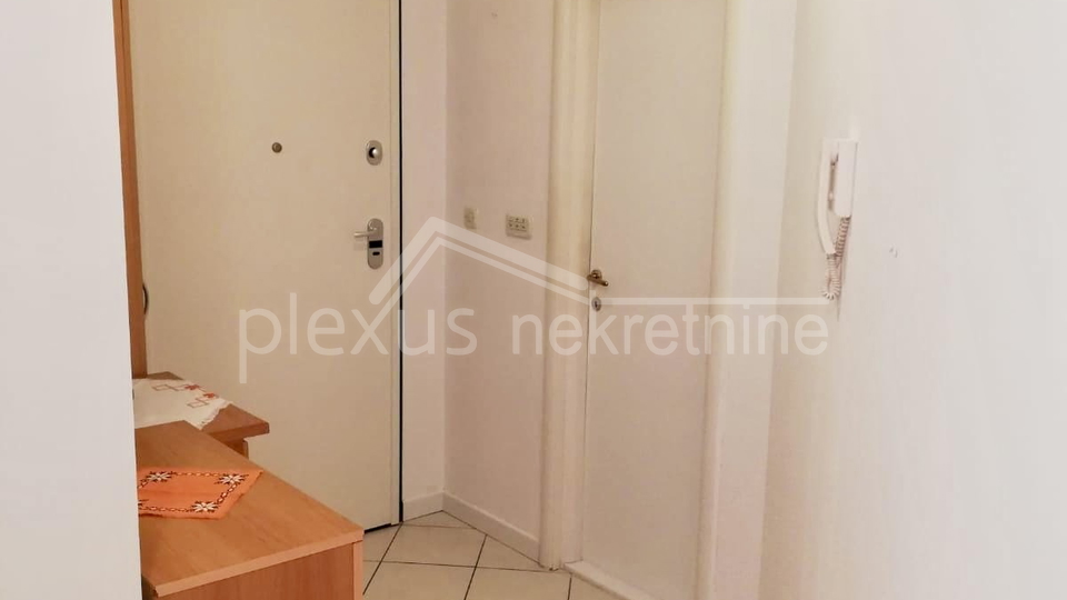 Apartment&comma; 46 m2&comma; For Sale&comma; Trogir - &Ccaron;iovo