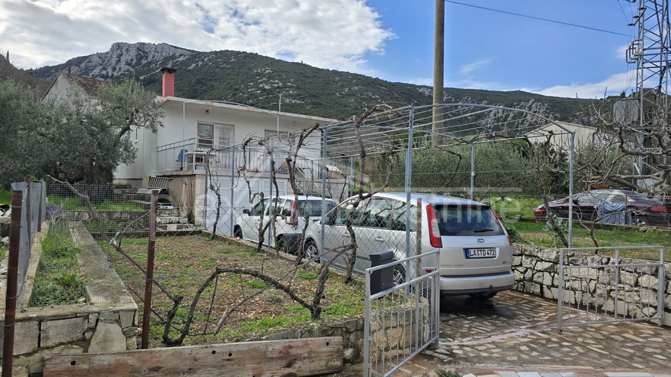 Ston - Duba Stonska, samostojeća obiteljska kuća