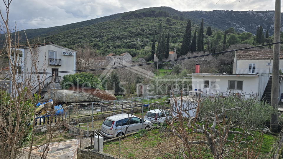 Ston - Duba Stonska, samostojeća obiteljska kuća