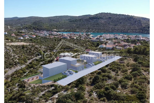 PRILIKA - Građevinsko zemljište Rogoznica