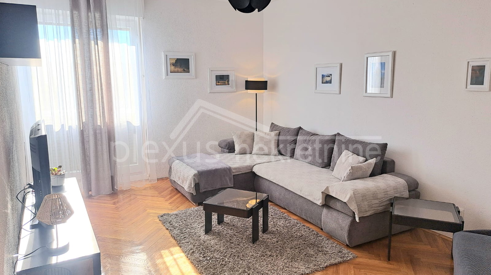 Apartment&comma; 77 m2&comma; For Sale&comma; Split - Bol