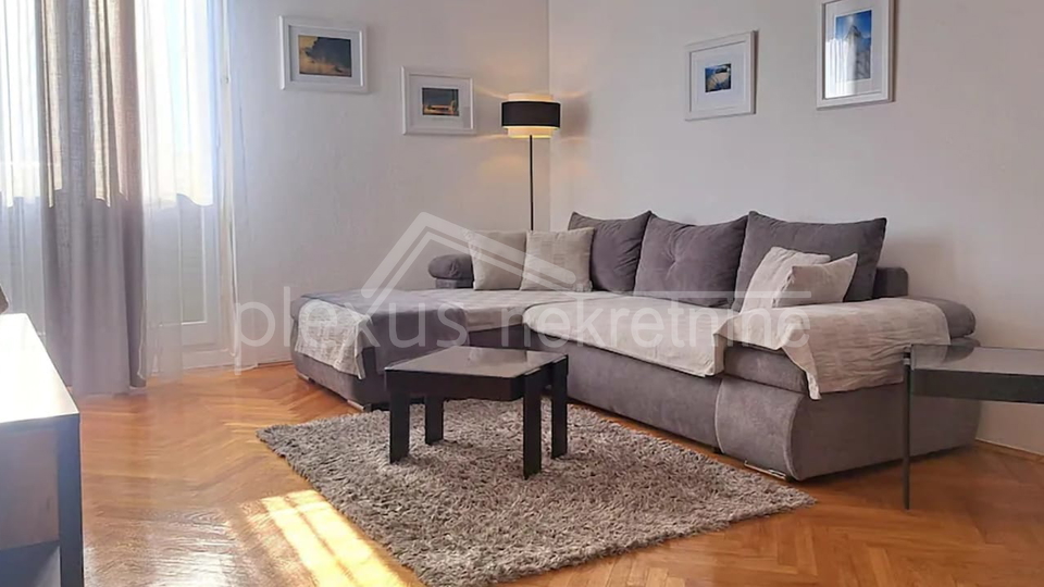 Apartment&comma; 77 m2&comma; For Sale&comma; Split - Bol
