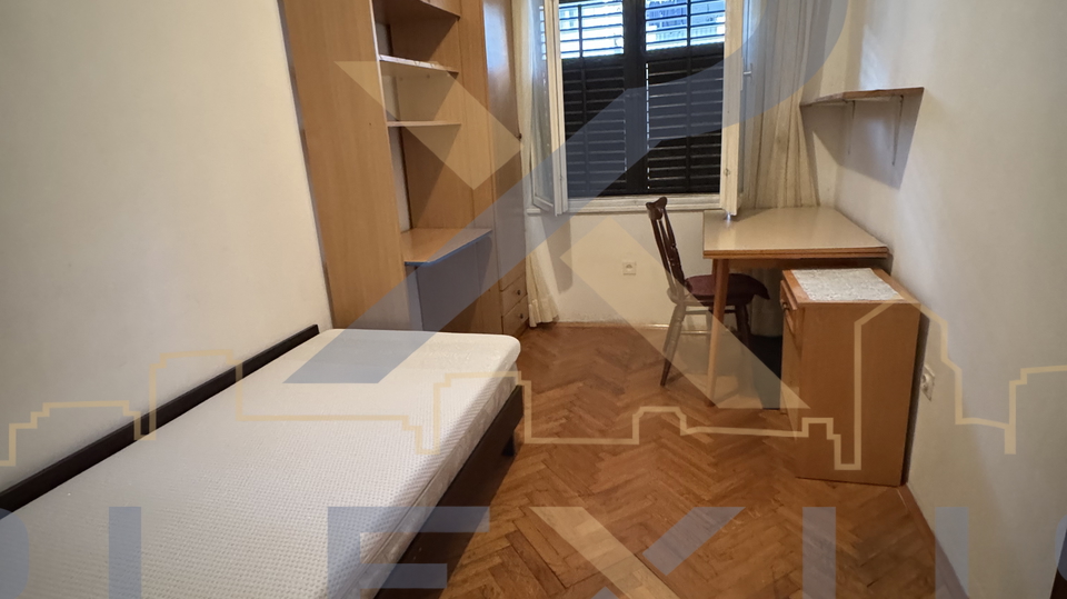 Apartment&comma; 100 m2&comma; For Rent&comma; Split - Su&cacute;idar
