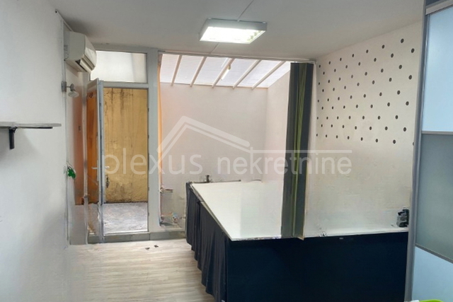 Uffici, 32 m2, Vendita, Split - Mertojak