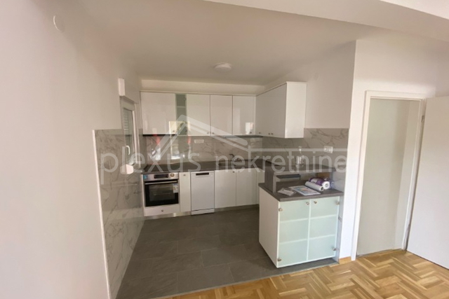 Apartment, 76 m2, For Sale, Trogir