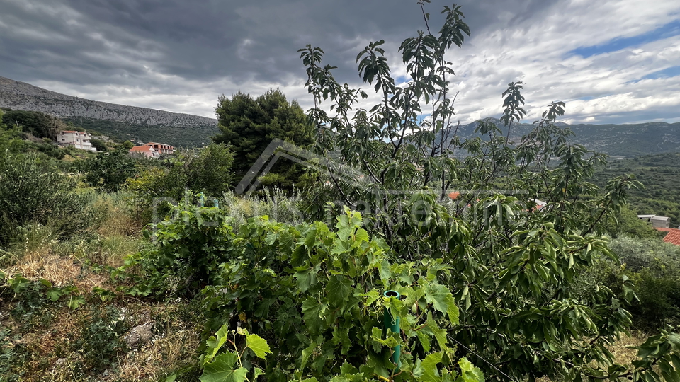 Land&comma; 751 m2&comma; For Sale&comma; Solin - Gornja Rupotina