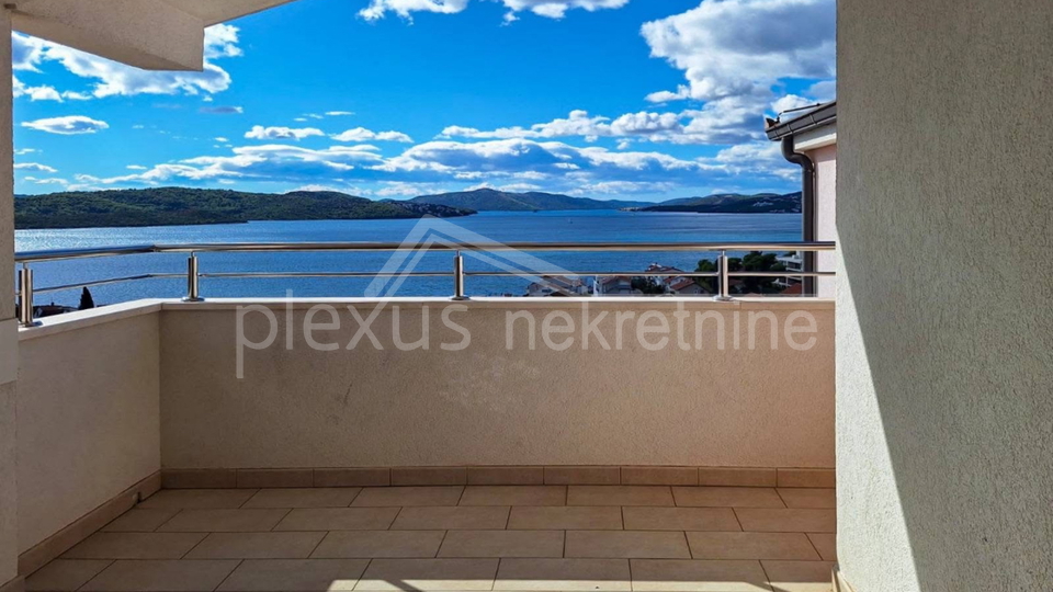 &Ccaron;IOVO OKRUG GORNJI DVOSOBNI APARTMAN S OTVORENIM POGLEDOM NA MORE