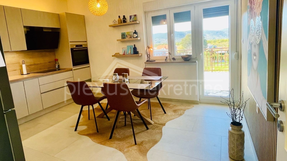 House&comma; 1278 m2&comma; For Sale&comma; Prisoje