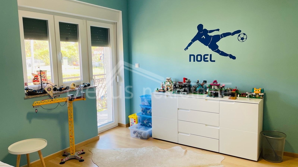 House&comma; 1278 m2&comma; For Sale&comma; Prisoje