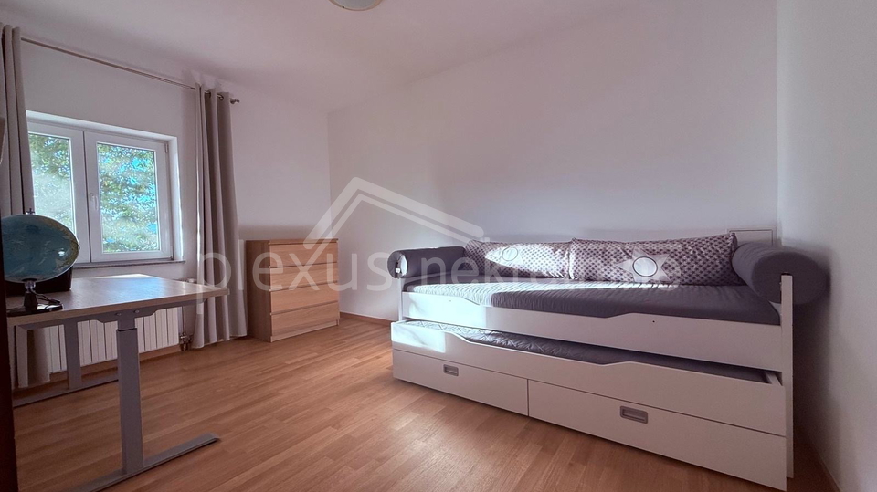 House&comma; 1278 m2&comma; For Sale&comma; Prisoje