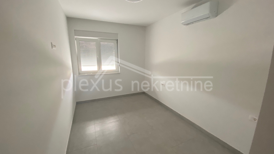 Uffici&comma; 100 m2&comma; Affitto&comma; Plano