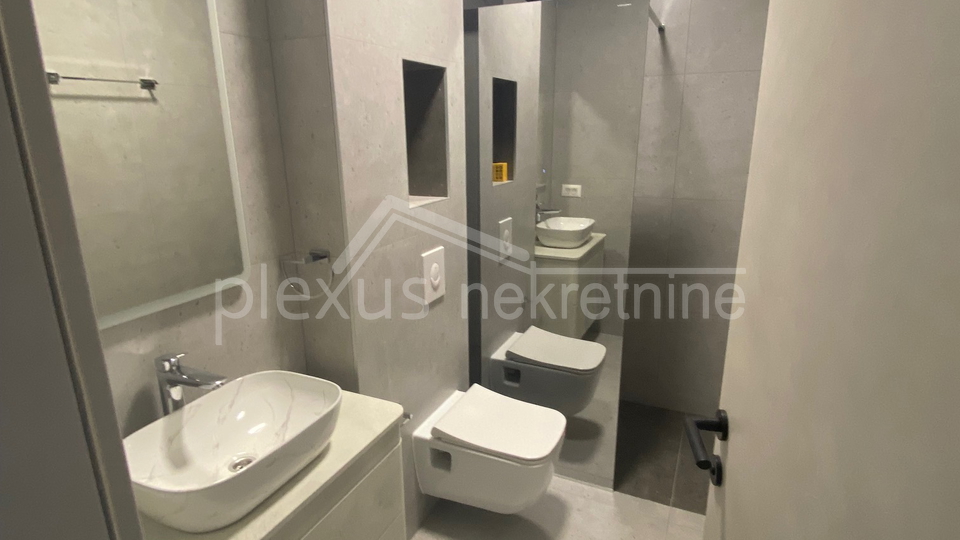 Uffici&comma; 100 m2&comma; Affitto&comma; Plano