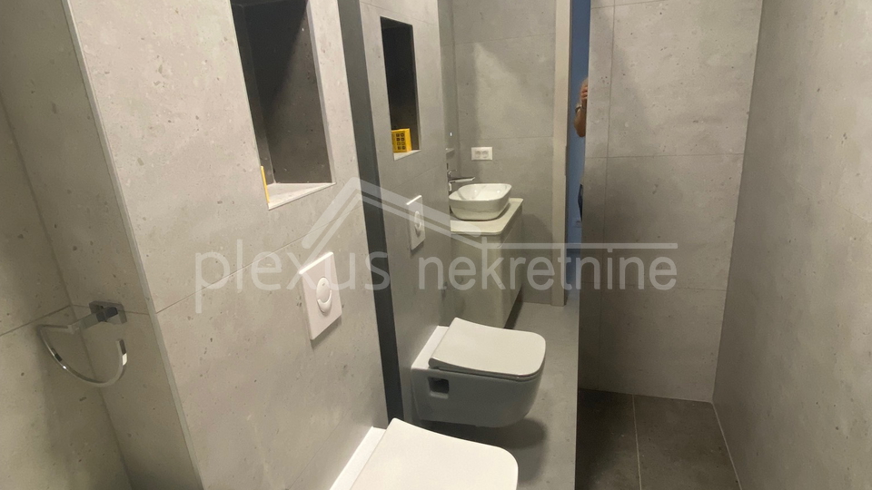 Uffici&comma; 100 m2&comma; Affitto&comma; Plano