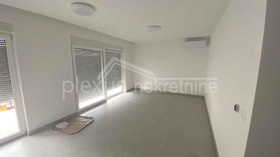 Uffici&comma; 100 m2&comma; Affitto&comma; Plano