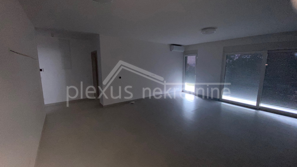 Pisarne&comma; 100 m2&comma; Najem&comma; Plano