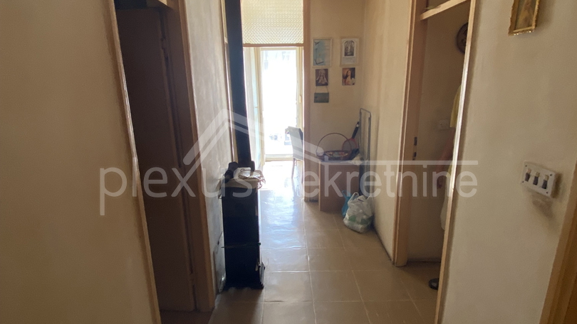 SNI&Zcaron;ENO&excl; Split&comma; Brda&comma; 60 m2&colon; Dvosoban stan