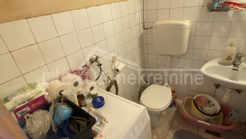 SNI&Zcaron;ENO&excl; Split&comma; Brda&comma; 60 m2&colon; Dvosoban stan