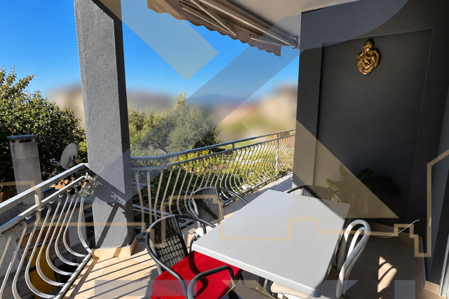 PRODAJA JEDNOSOBNOG STANA MAKARSKA- 67.30m2