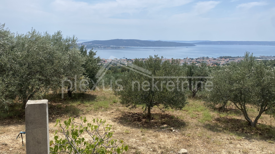 Land&comma; 1988 m2&comma; For Sale&comma; Ka&scaron;tel Su&cacute;urac