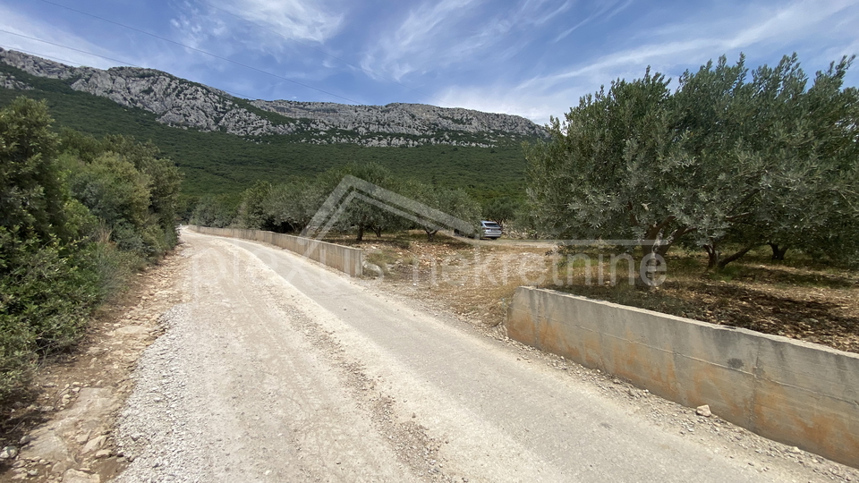Land&comma; 1988 m2&comma; For Sale&comma; Ka&scaron;tel Su&cacute;urac