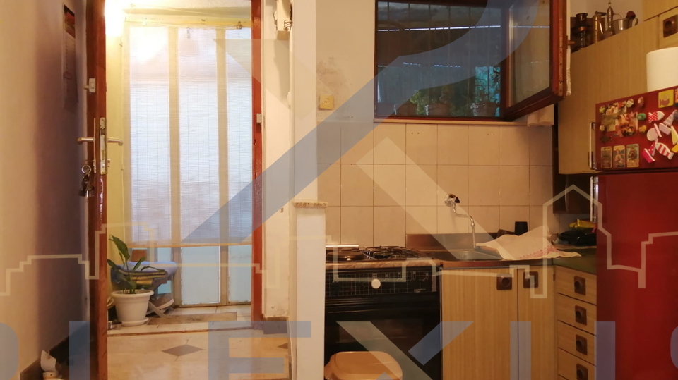 Apartment&comma; 48 m2&comma; For Sale&comma; Split - Varo&scaron;