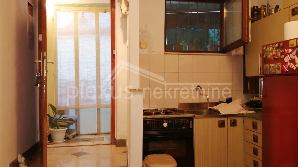 Split - centar&colon; Ku&cacute;a - apartman&comma; Varo&scaron;&comma; 48 m2