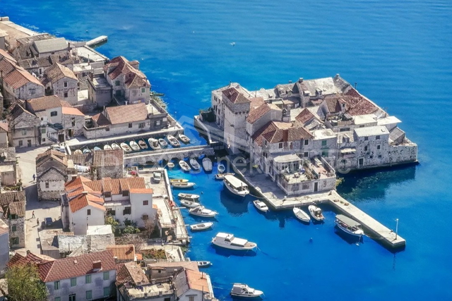 Apartment, 50 m2, For Sale, Kaštel Gomilica