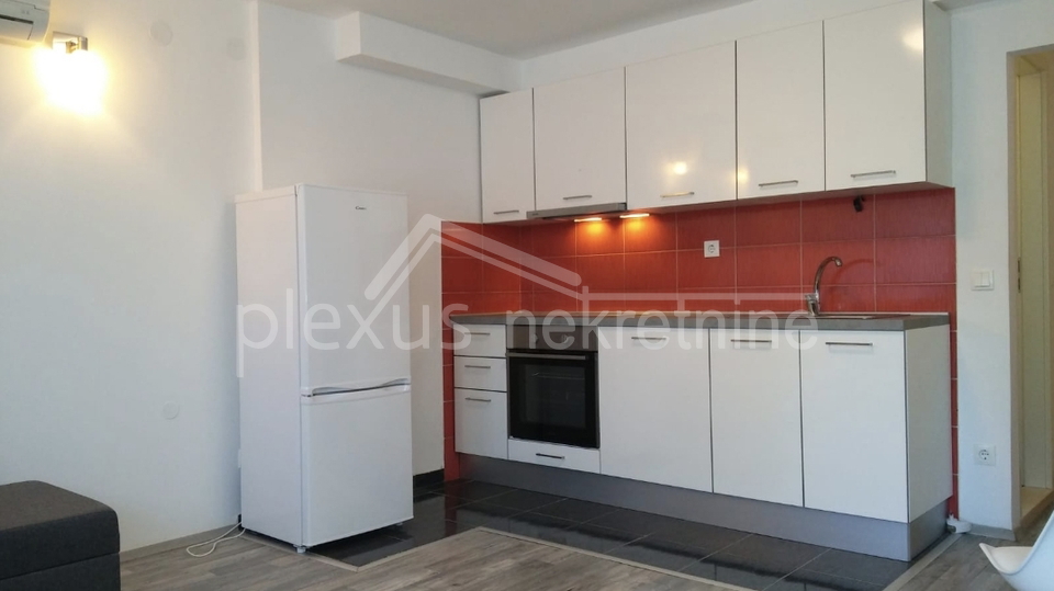 Apartment&comma; 36 m2&comma; For Rent&comma; Split - Spinut