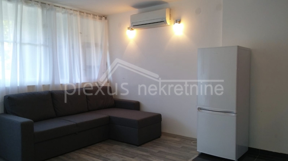 Apartment&comma; 36 m2&comma; For Rent&comma; Split - Spinut