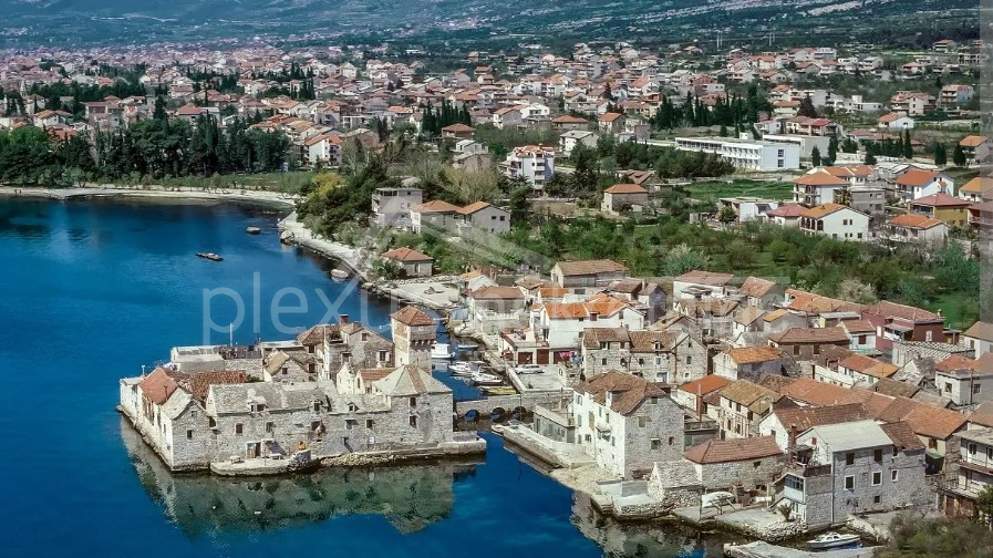 Apartment&comma; 80 m2&comma; For Sale&comma; Ka&scaron;tel Gomilica