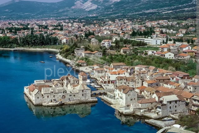 Apartment, 80 m2, For Sale, Kaštel Gomilica