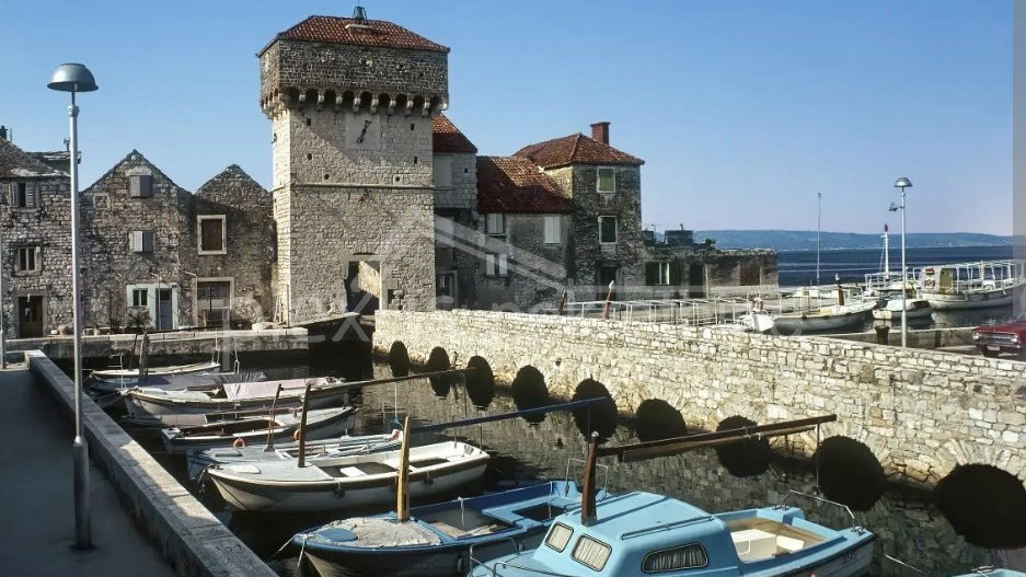 Apartment&comma; 35 m2&comma; For Sale&comma; Ka&scaron;tel Gomilica