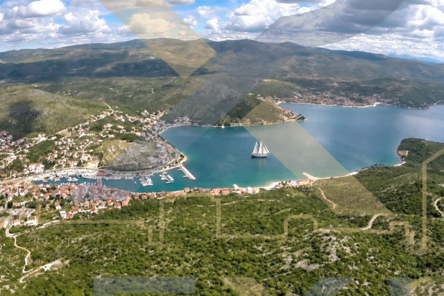 Marina - Vinišće, prodaje se dvosobni stan u prizemlju stambene zgrade