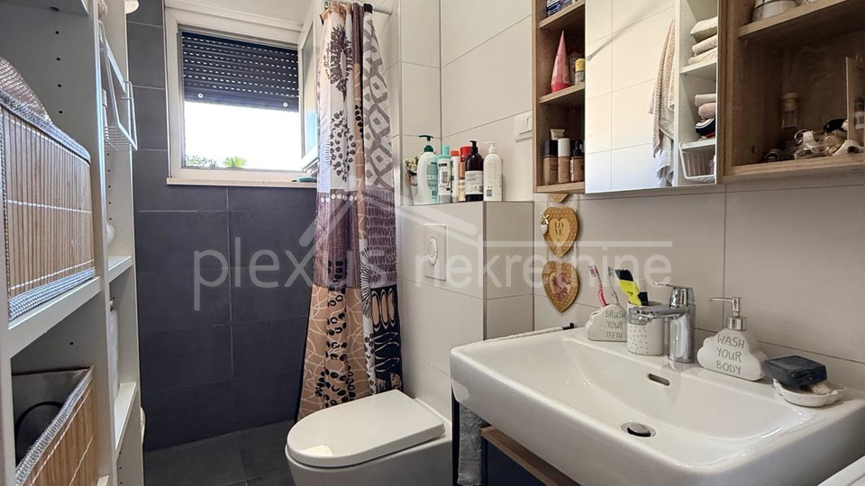 Apartment&comma; 42 m2&comma; For Sale&comma; Split - Meja&scaron;i